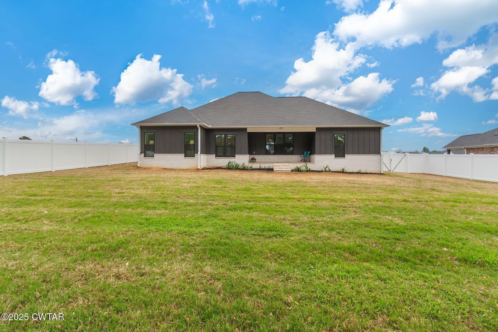 Property Photo: 50 Shady Meadow Drive TN 38305