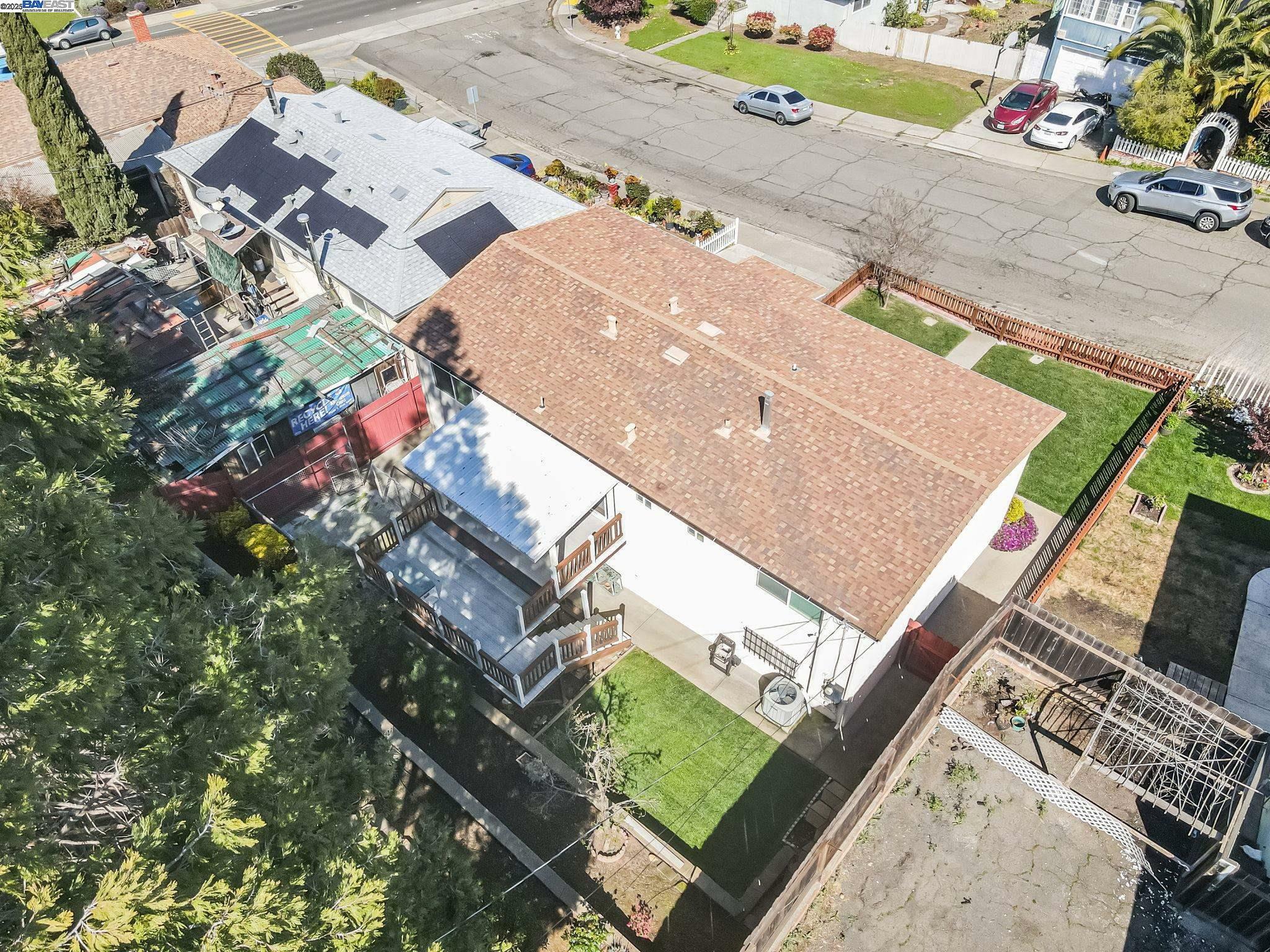 Property Photo: 385 San Marino Ave CA 94589