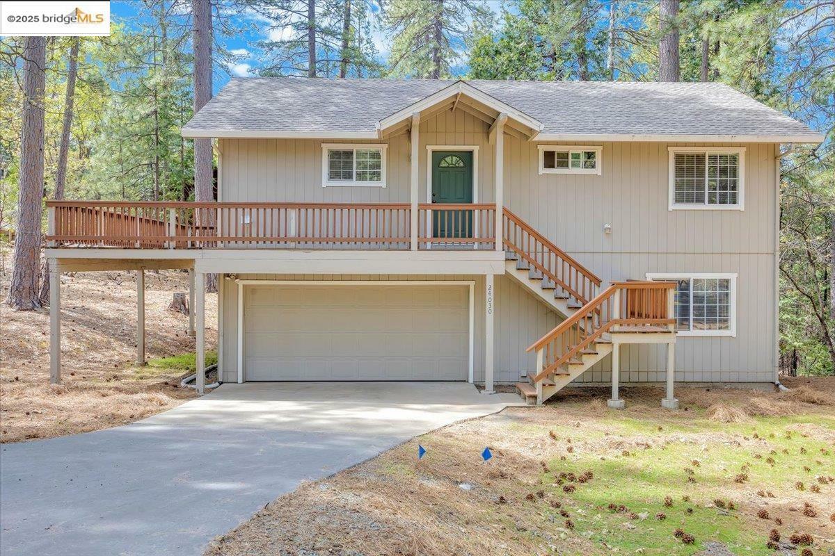 Property Photo: 24030 Hitching Post Rd CA 95370