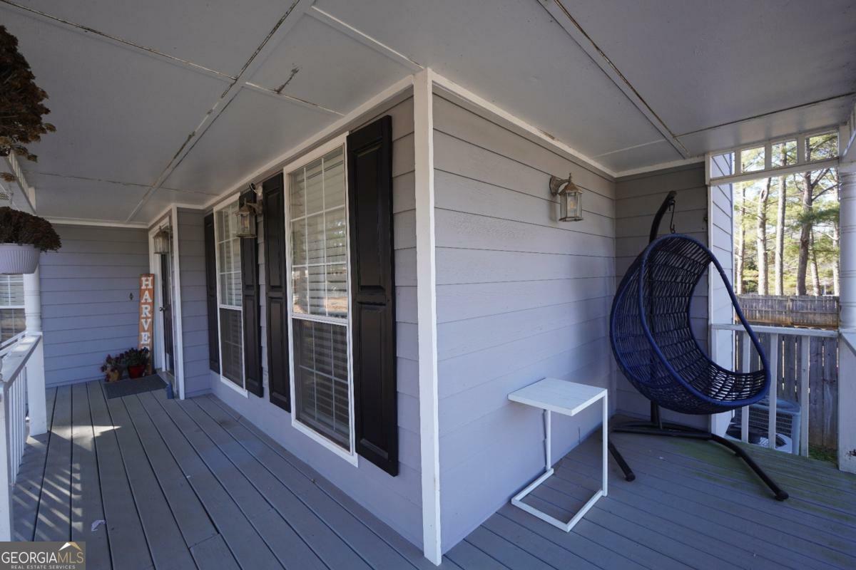 Property Photo: 701 Monticello Lane GA 30253