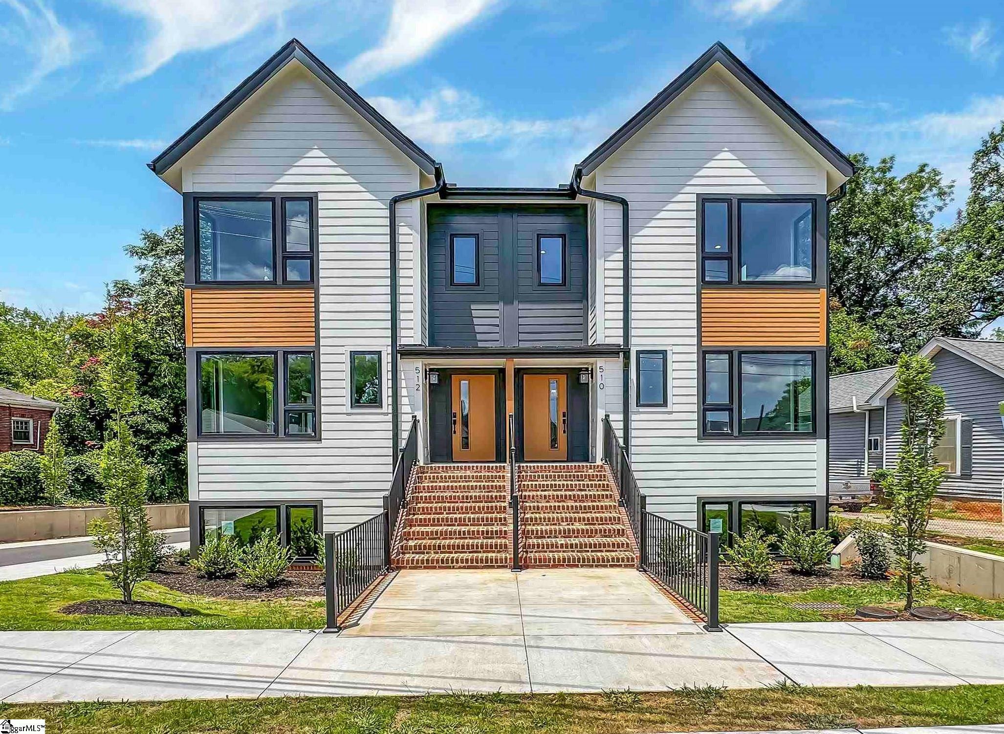 Property Photo: 512 Anderson Street Unit 1 SC 29601