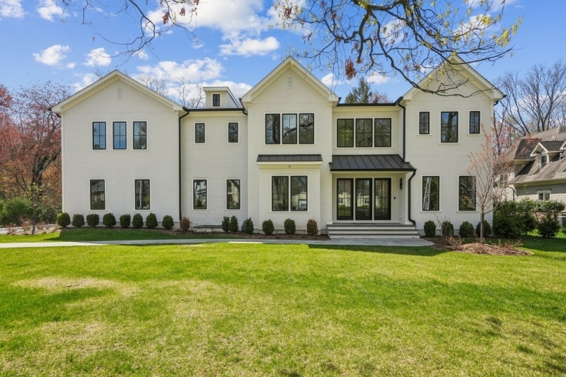 11 Addison Dr  Millburn Twp. NJ 07078 photo