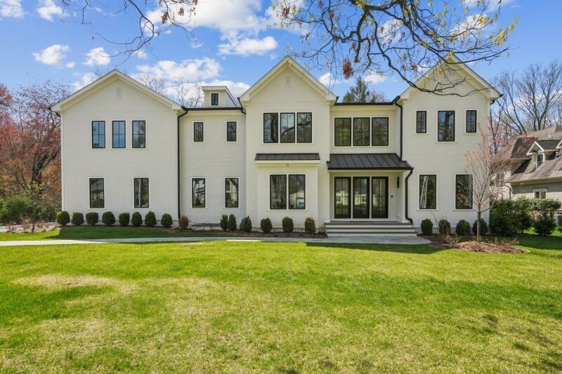 Property Photo:  11 Addison Dr  NJ 07078 