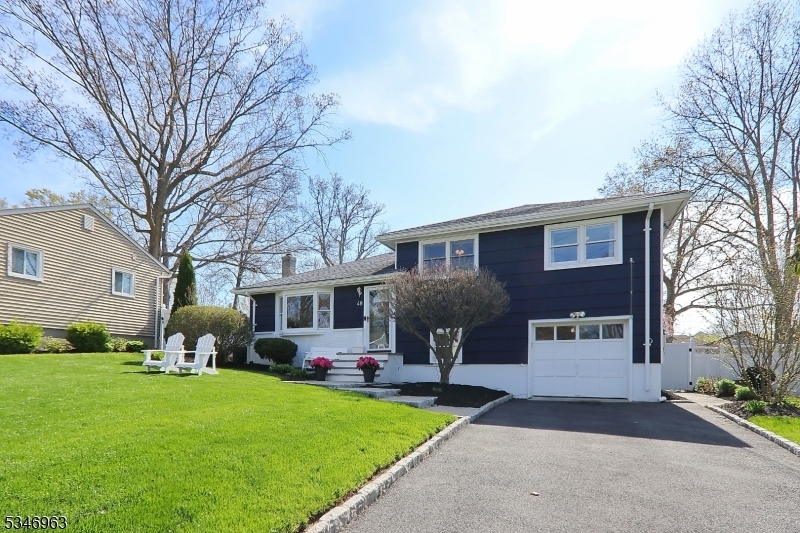 Property Photo: 48 Arlene Ct NJ 07023