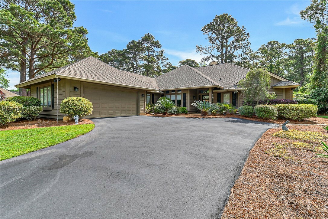 2 Cadogan Court  Hilton Head Island SC 29926 photo