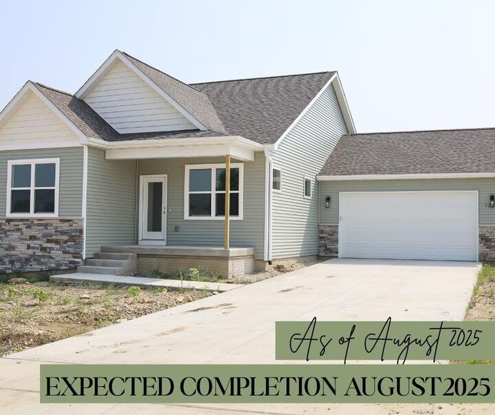 1227 Stone Lane  Waverly IA 50677 photo