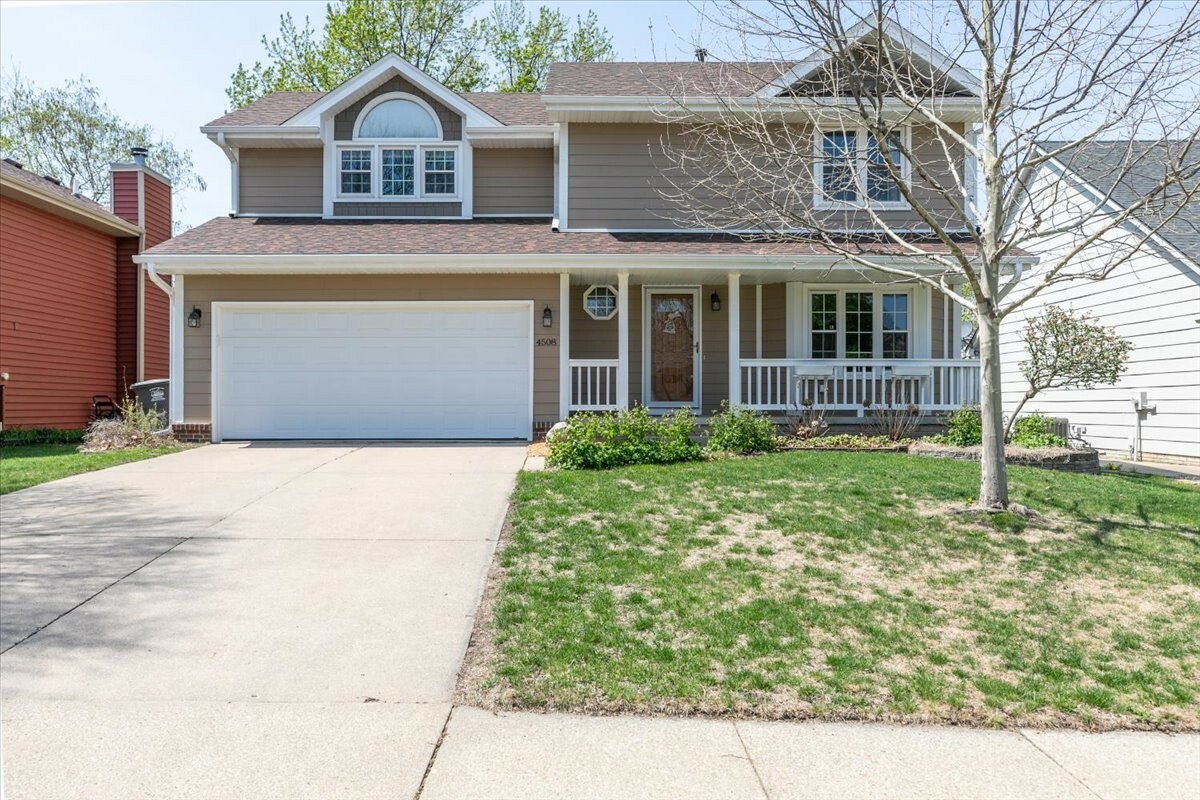 Property Photo: 4508 49th Street IA 50310