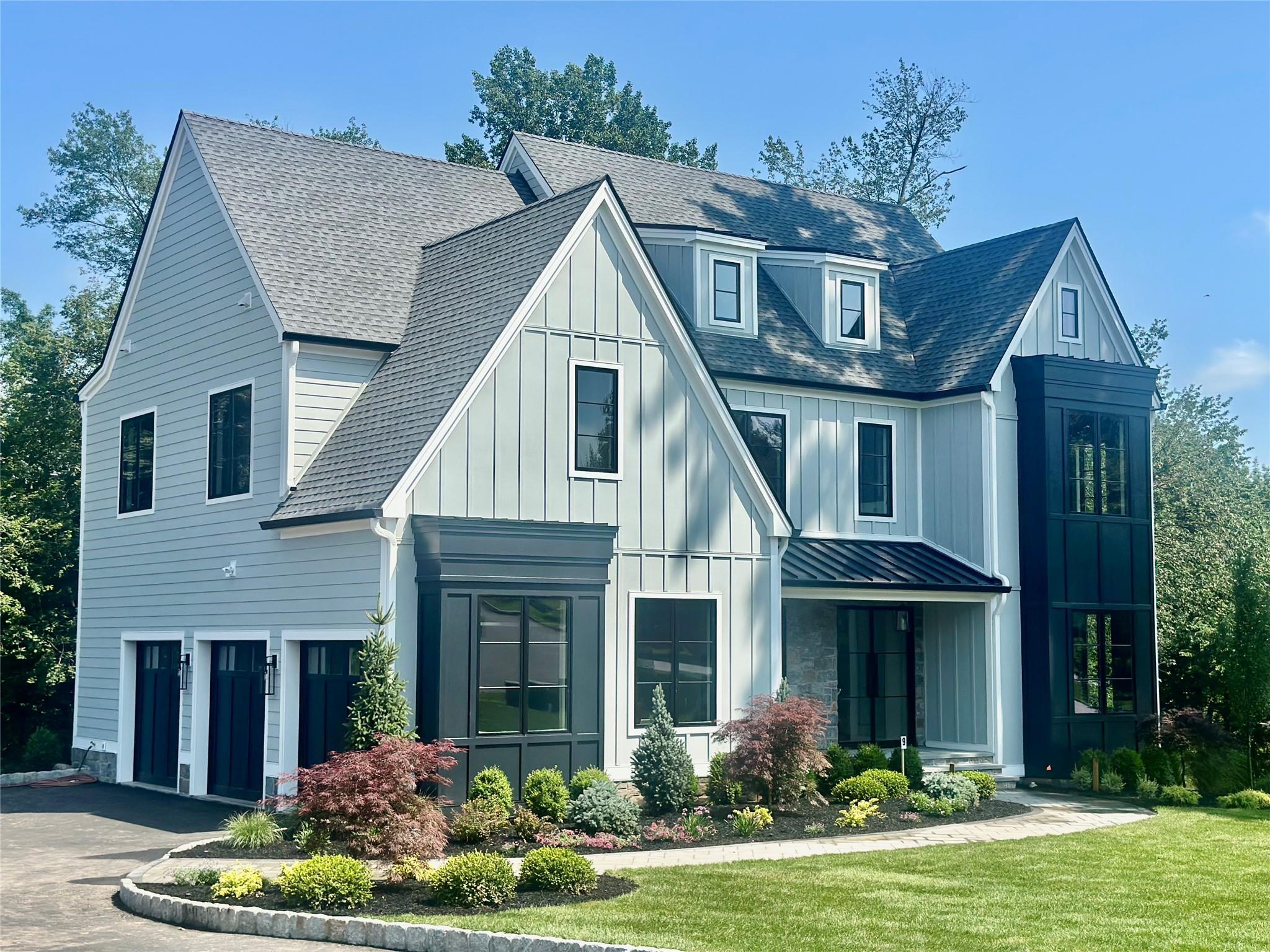 Property Photo:  9 O'Grady Court  NY 10962 