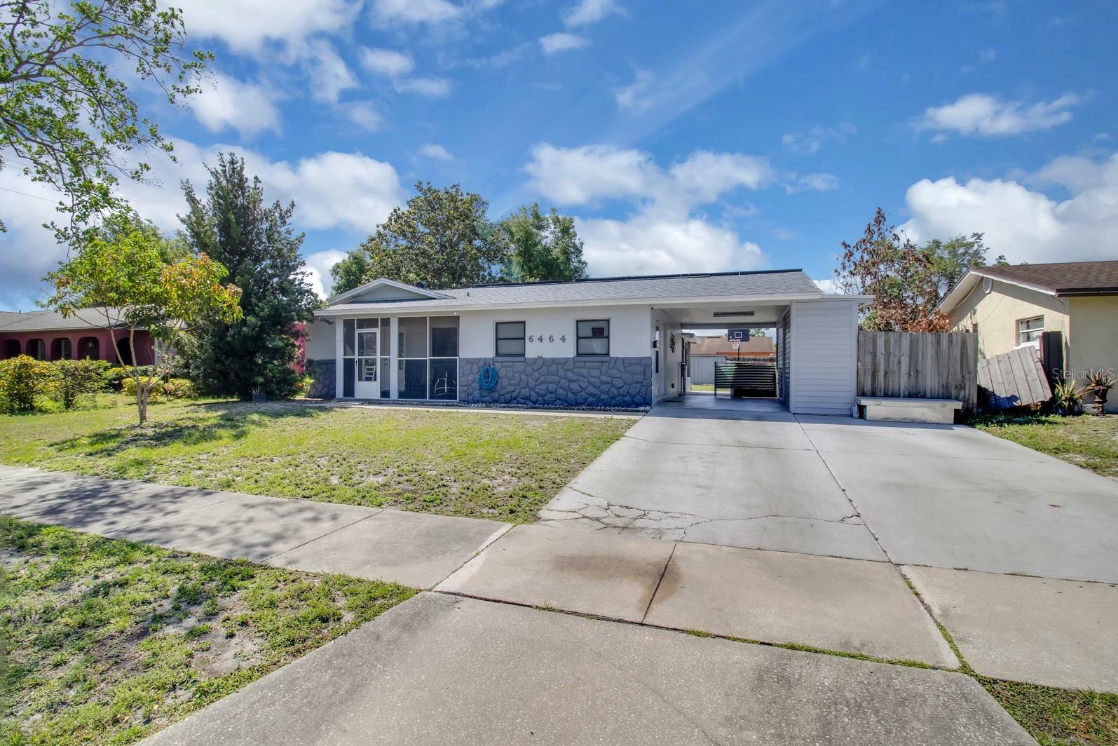 Property Photo: 6464 Inca Street FL 32807