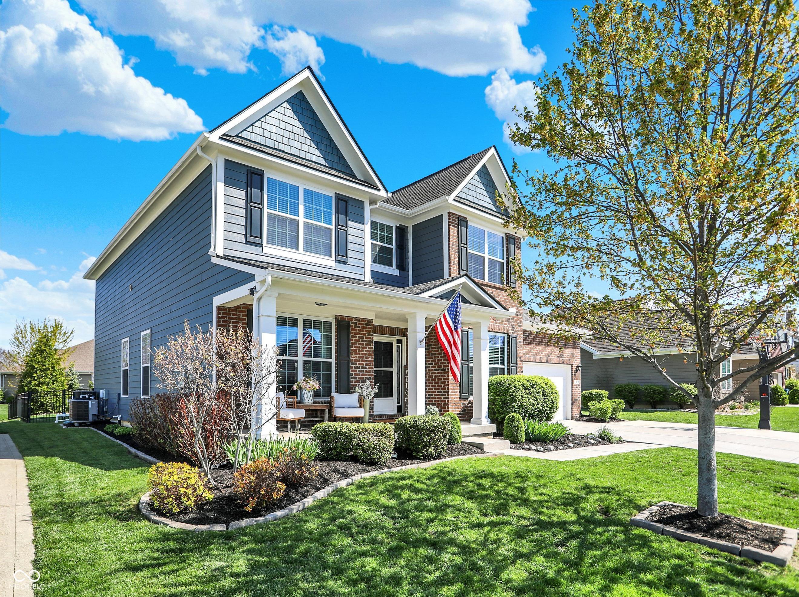 Property Photo: 13836 Fieldcrest Drive IN 46055