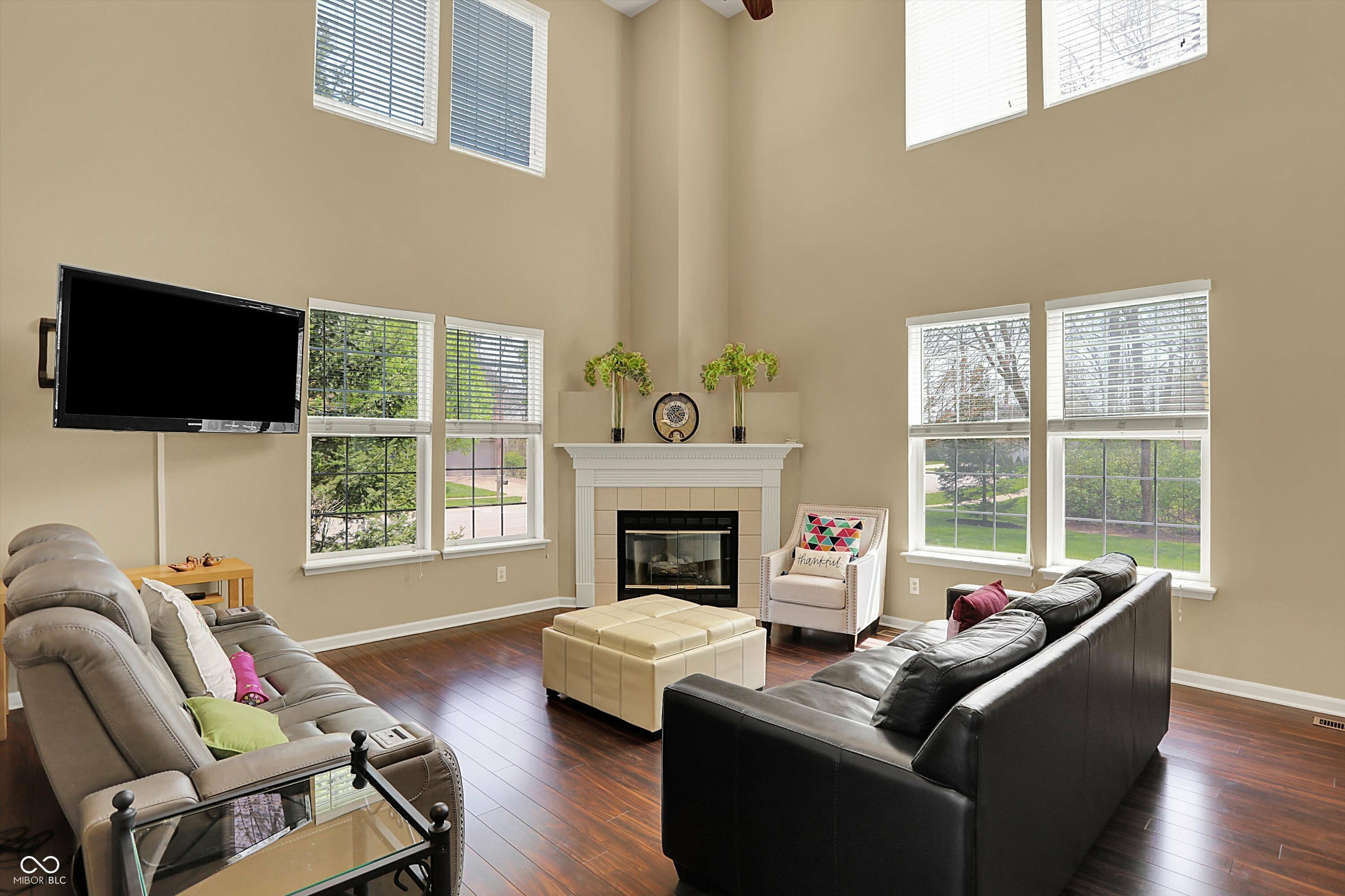 Property Photo: 5549 Dill Court IN 46237