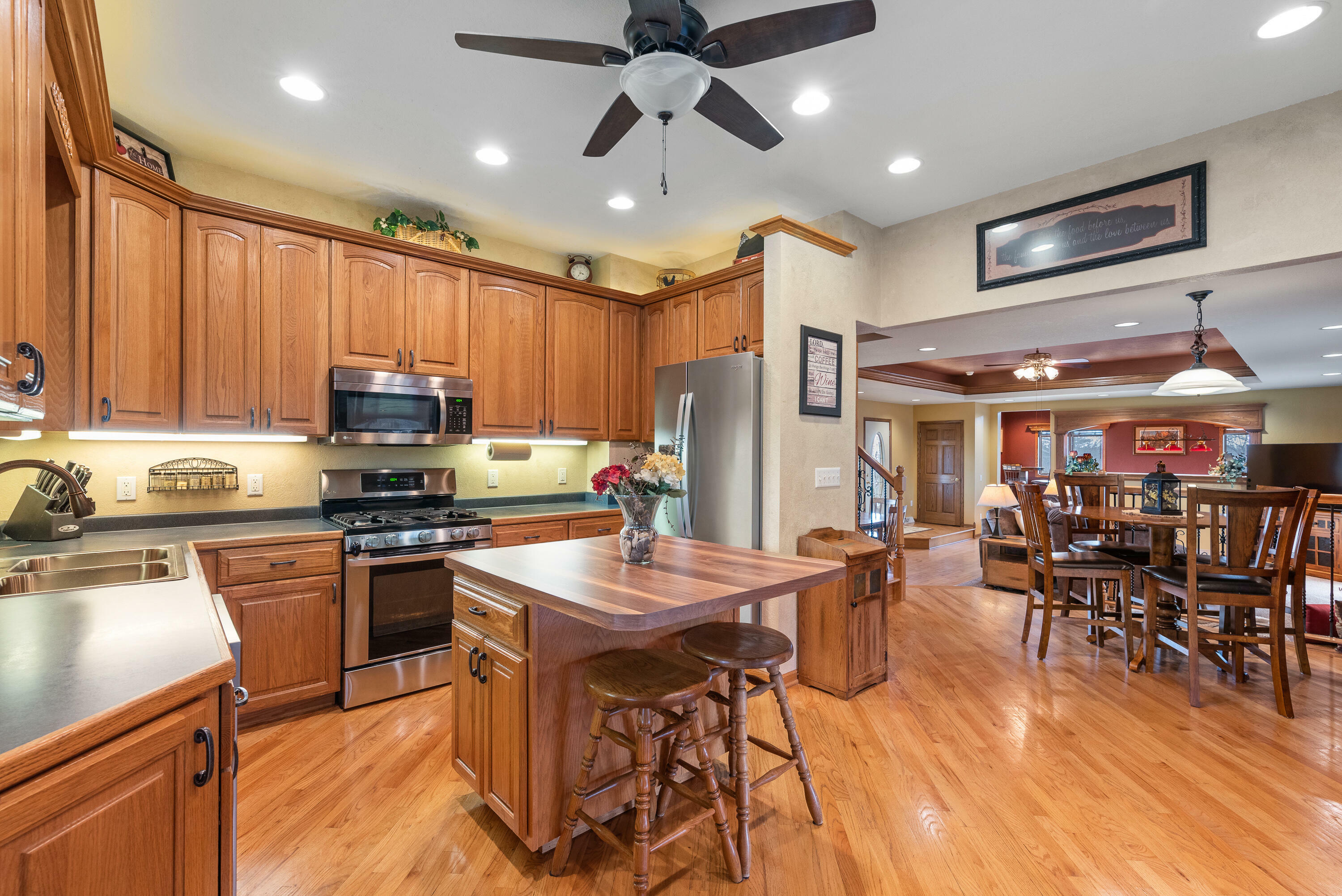 Property Photo: 11629 W Cold Spring Rd WI 53228