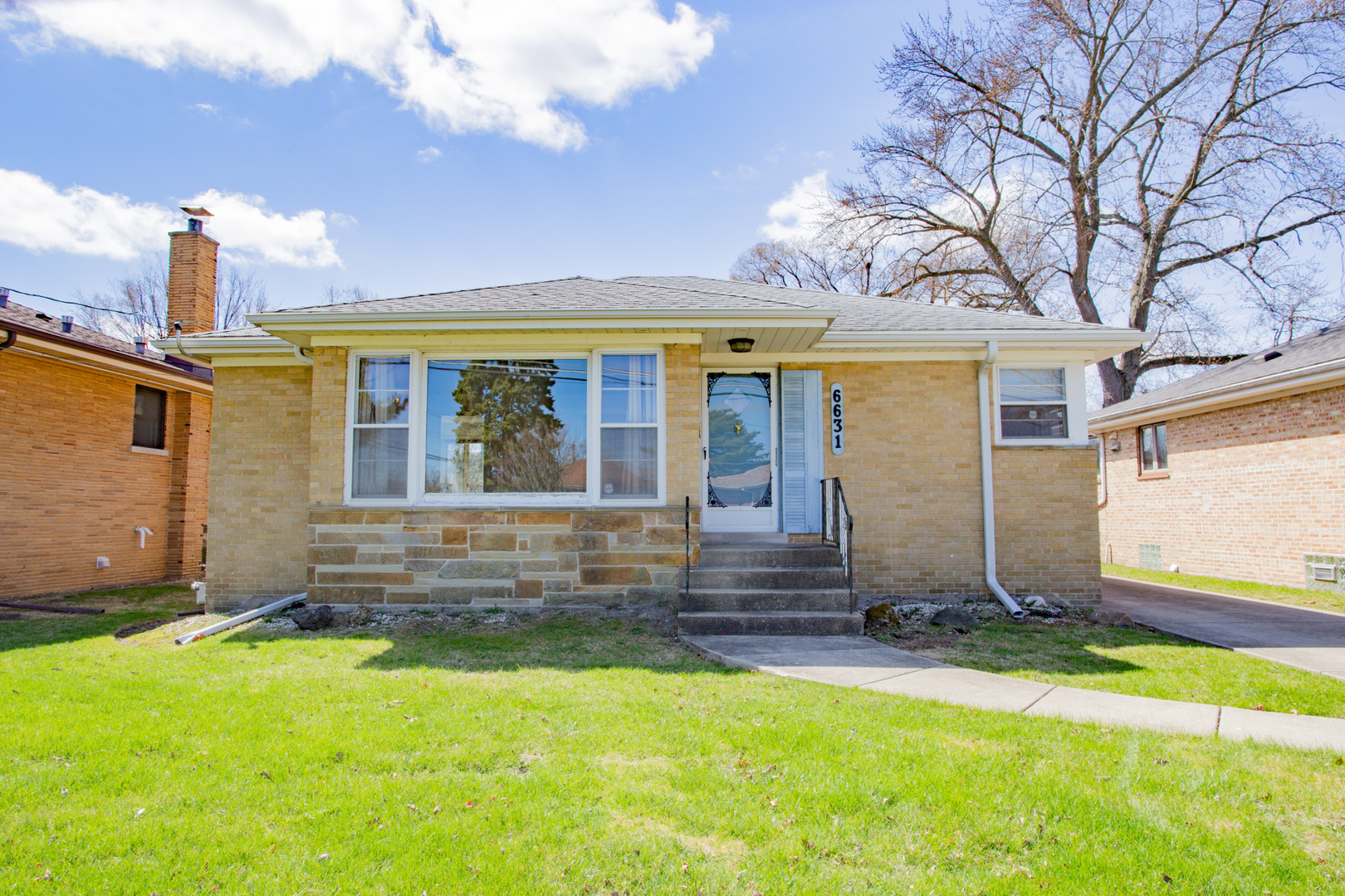 6631 Church Street  Morton Grove IL 60053 photo