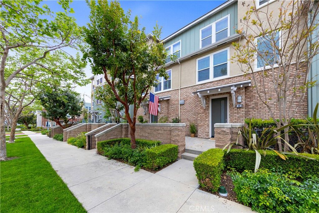 Property Photo: 10 Beacon Way CA 92656