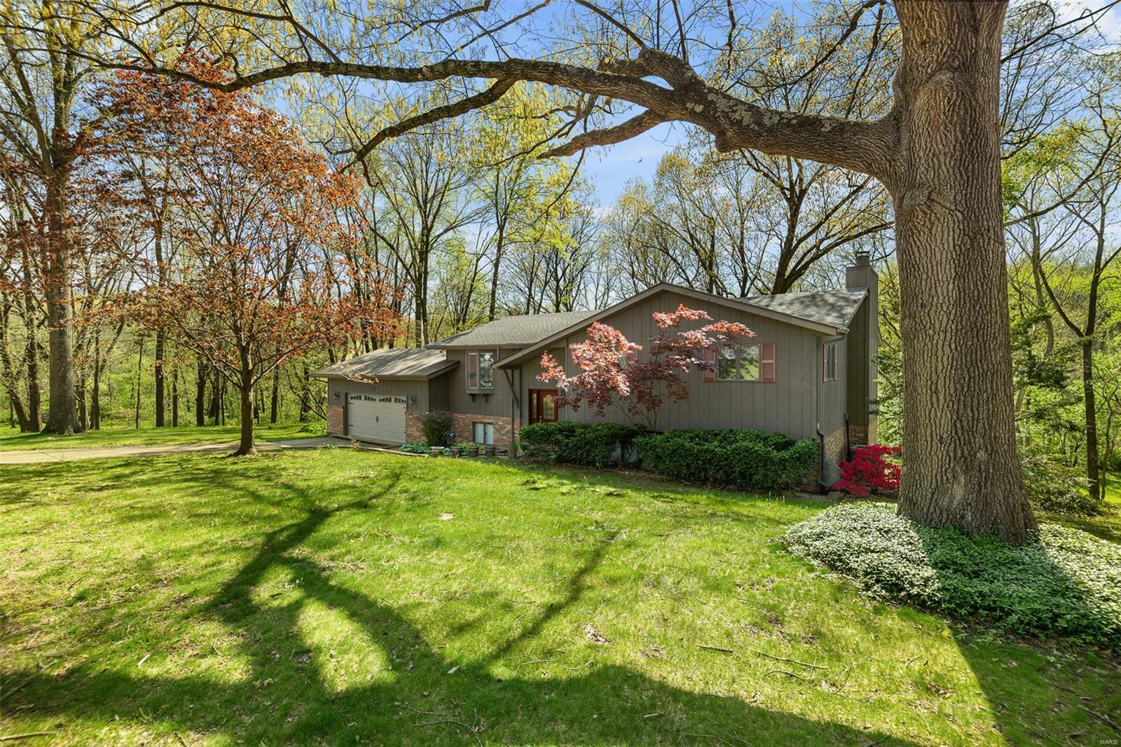 Property Photo: 16 Melody Lane IL 62294