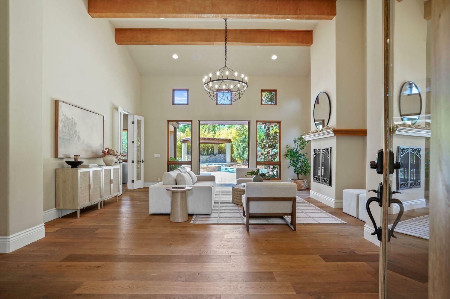 1366 Pars Oak Lane  Carmichael CA 95608 photo