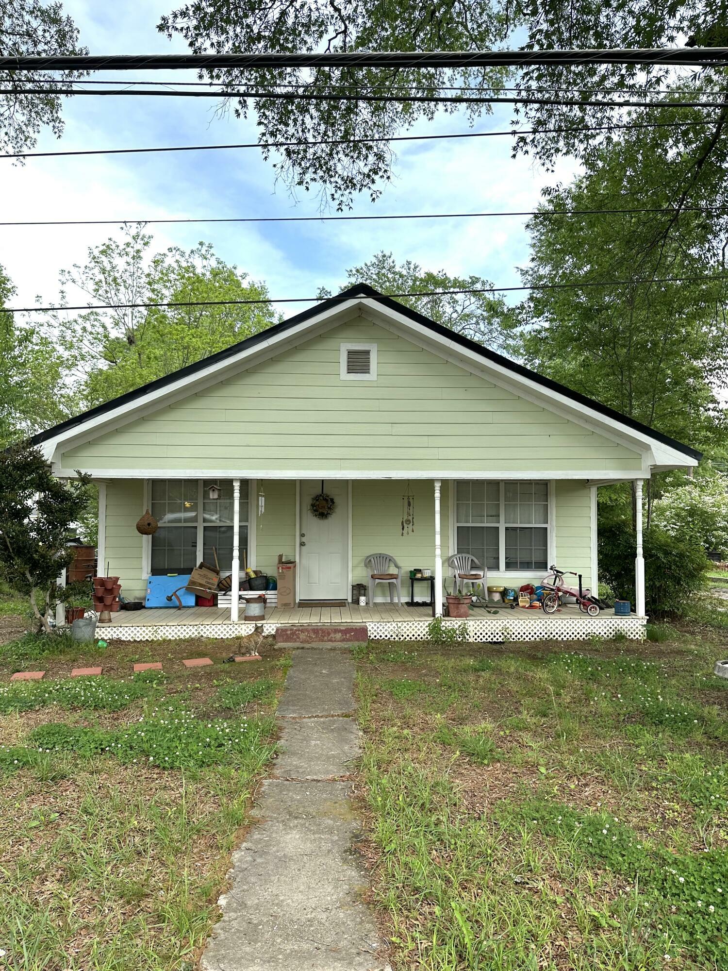 Property Photo: 106 Myrtle Street MS 38858