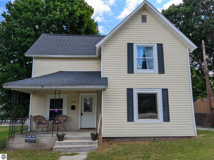 218 N Simons Street  Cadillac MI 49601 photo