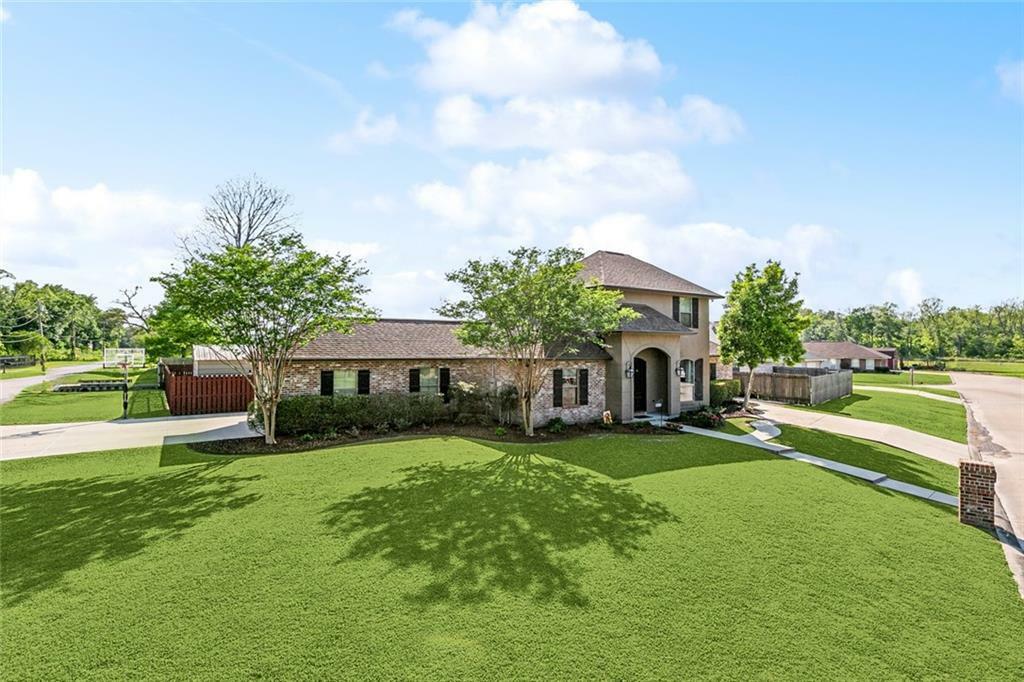 Property Photo: 129 Saint Ann Street LA 70037
