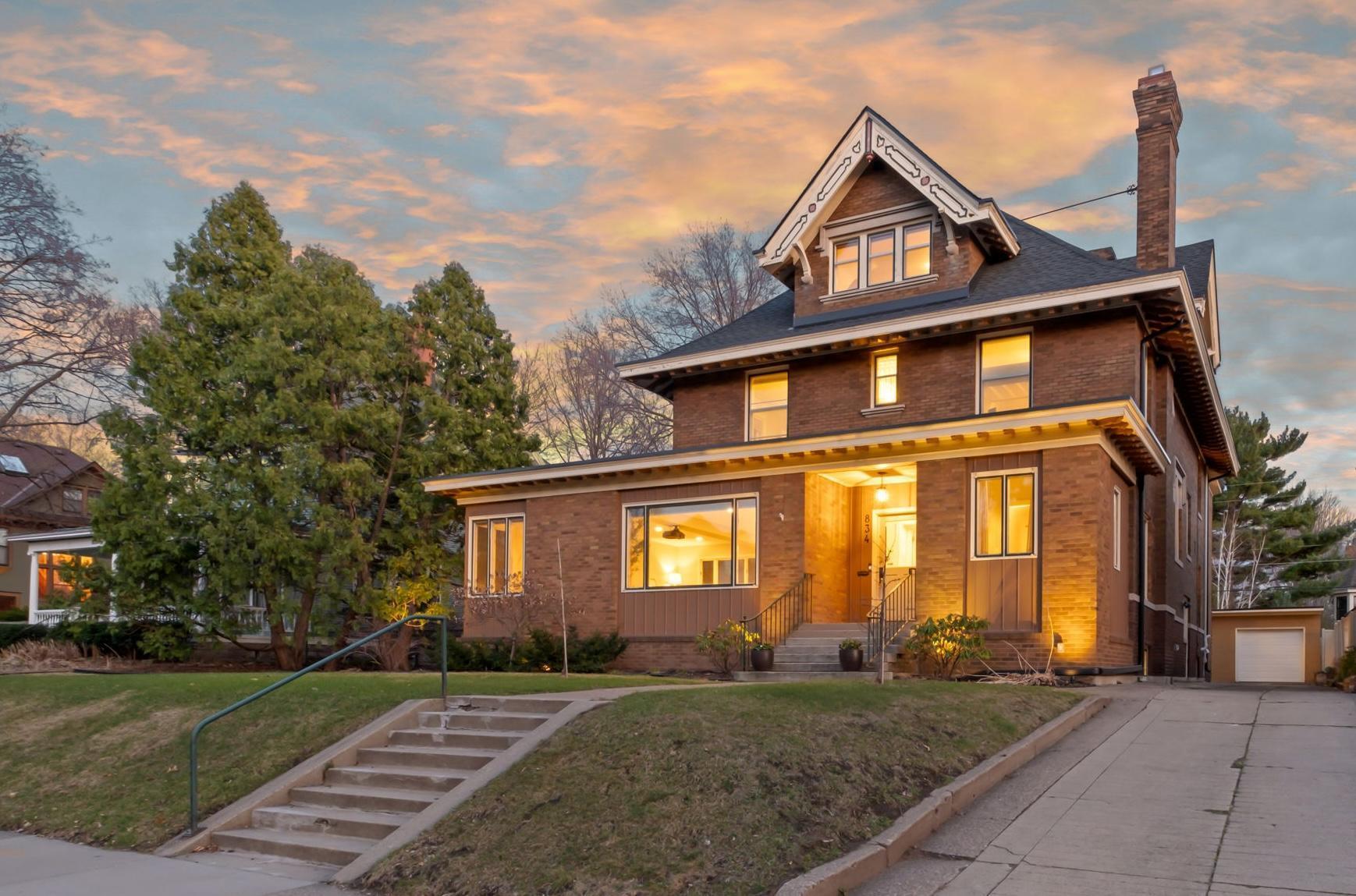 834 Goodrich Avenue  Saint Paul MN 55105 photo