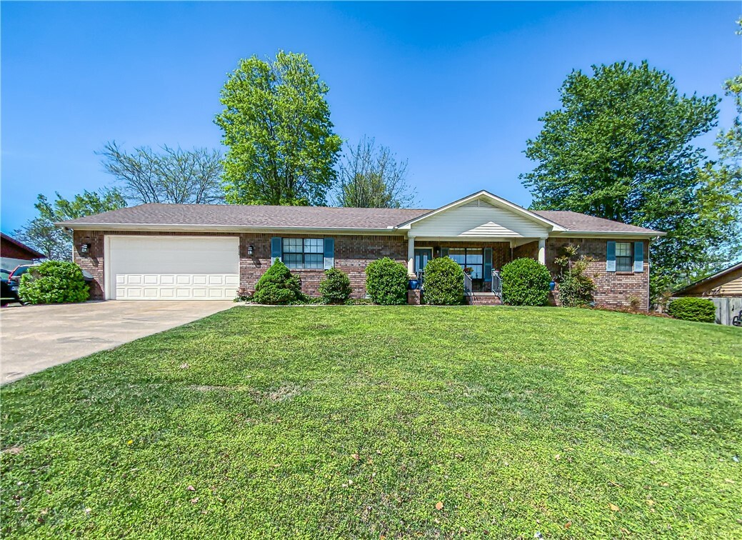 Property Photo: 105 Watts Street AR 72601