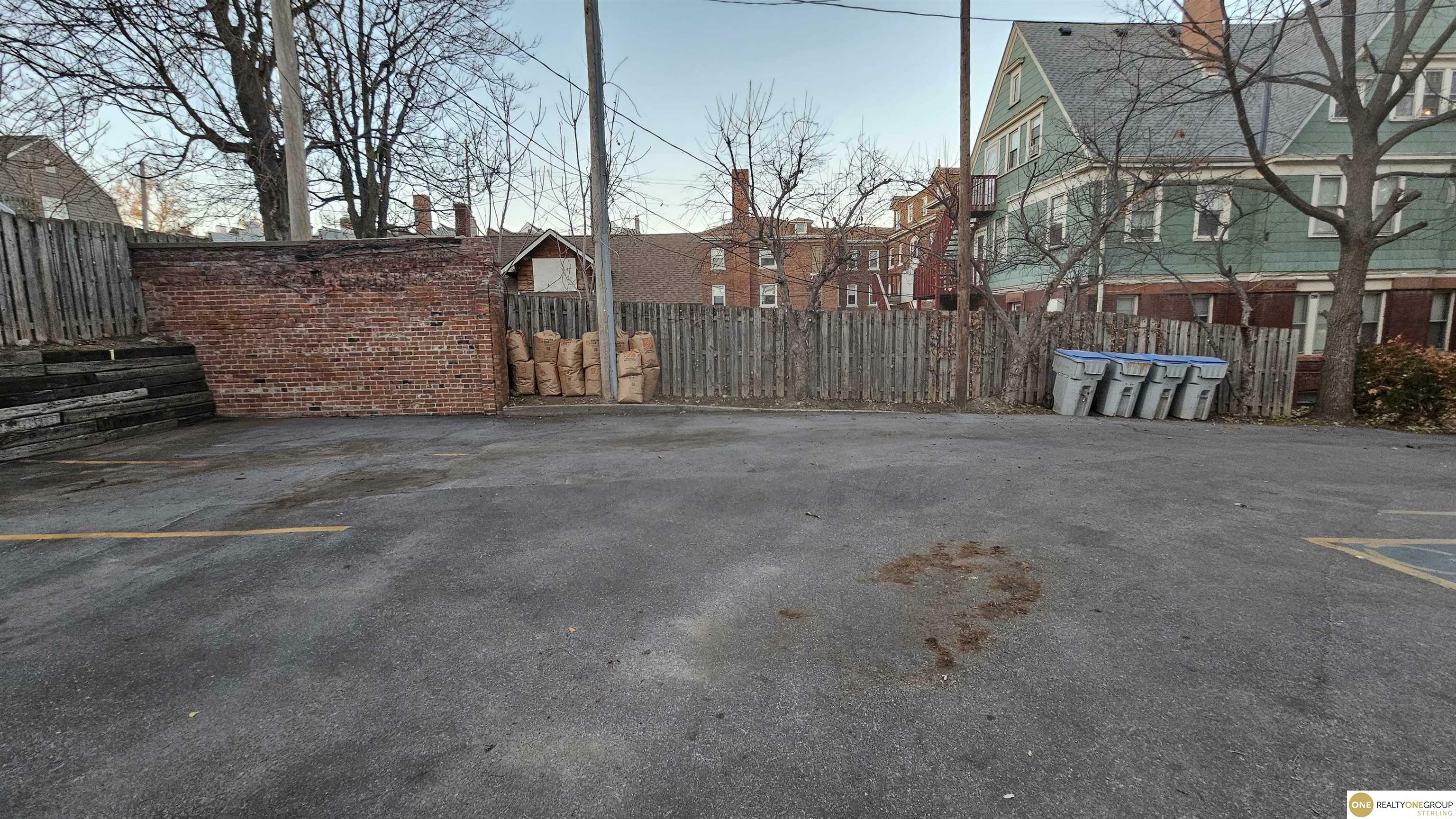 Property Photo: 1120 Park Avenue NE 68105