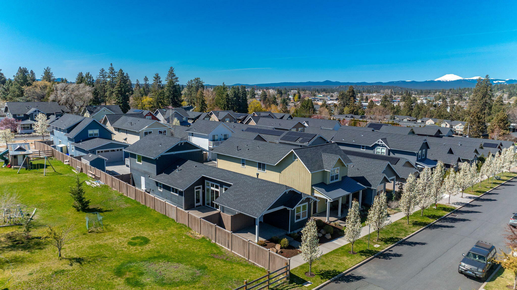 Property Photo: 691 NE Vail Lane OR 97701