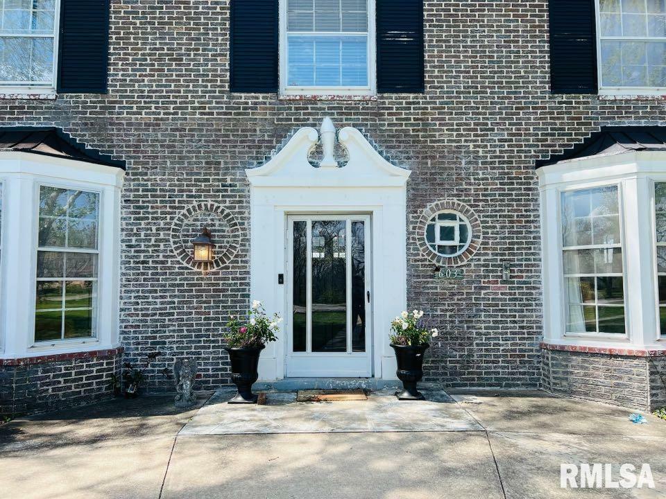 Property Photo: 603 Country Club Drive MO 63401