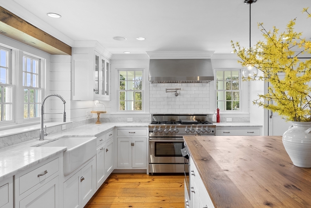 Property Photo: 390 Westford Road MA 01742