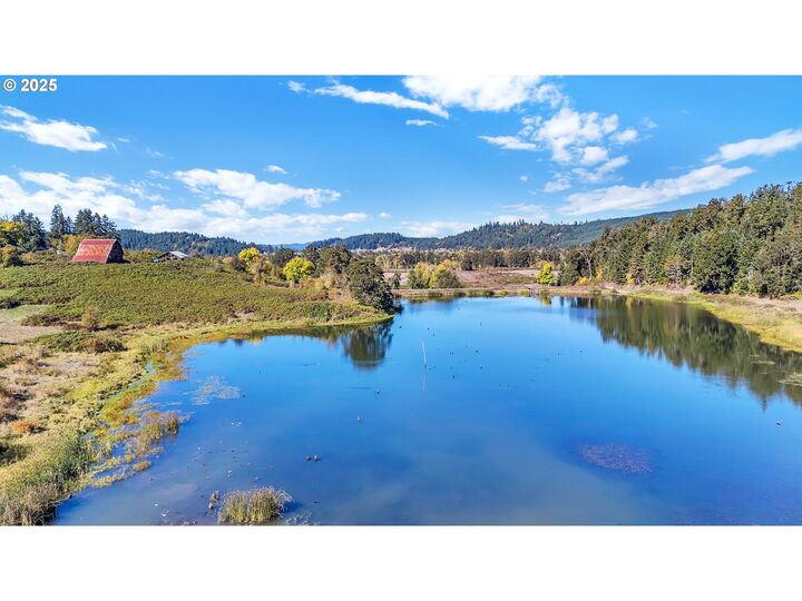 Property Photo:  26900 Crow Rd  OR 97402 