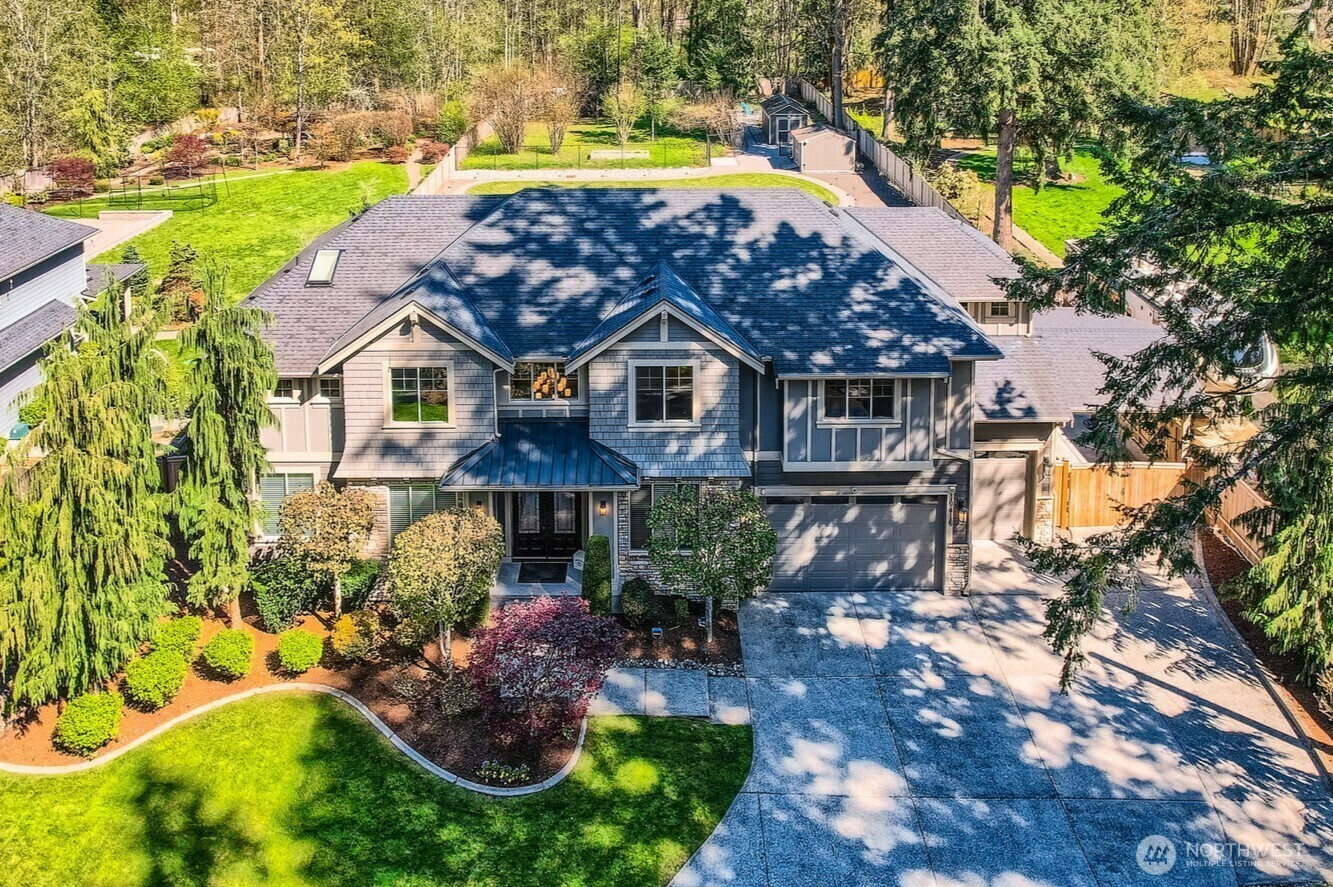 10416  148th Avenue SE  Renton WA 98059 photo