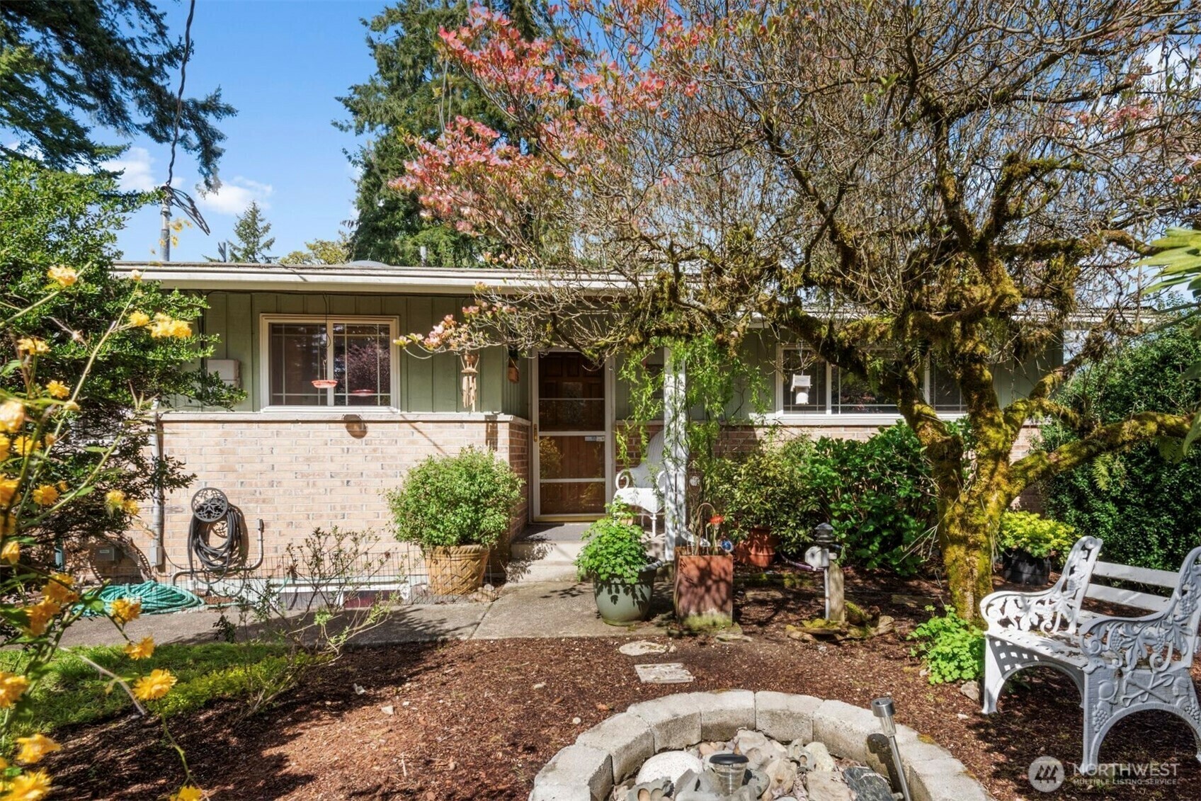 15406 SE 22nd Place  Bellevue WA 98007 photo