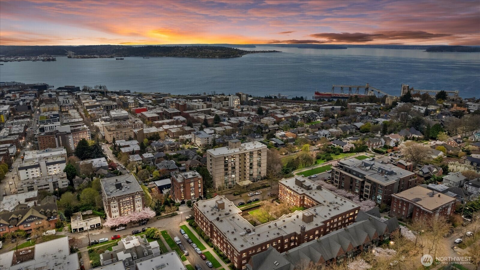 100 W Highland Drive 303  Seattle WA 98119 photo