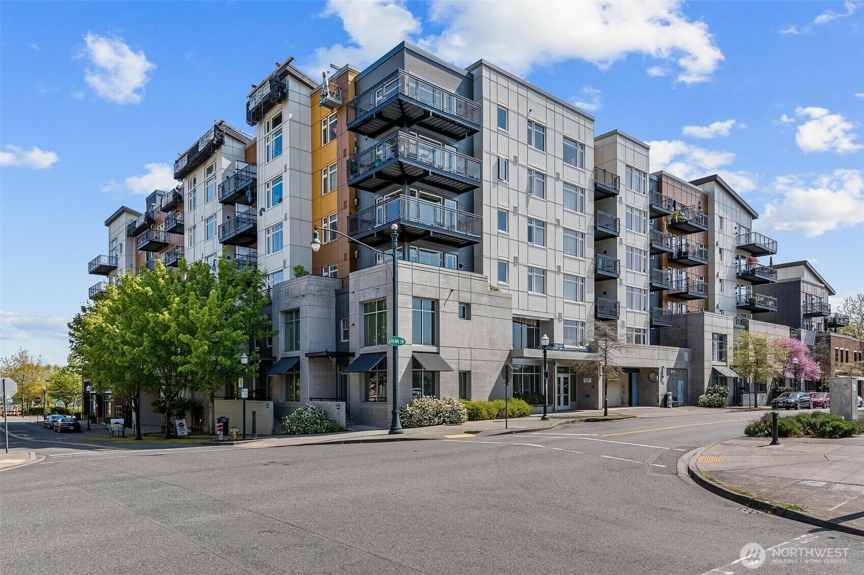 15100  6th Avenue SW 420  Burien WA 98166 photo