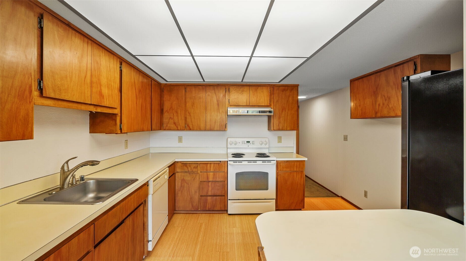 Property Photo: 10821 Glen Acres Drive S C WA 98168