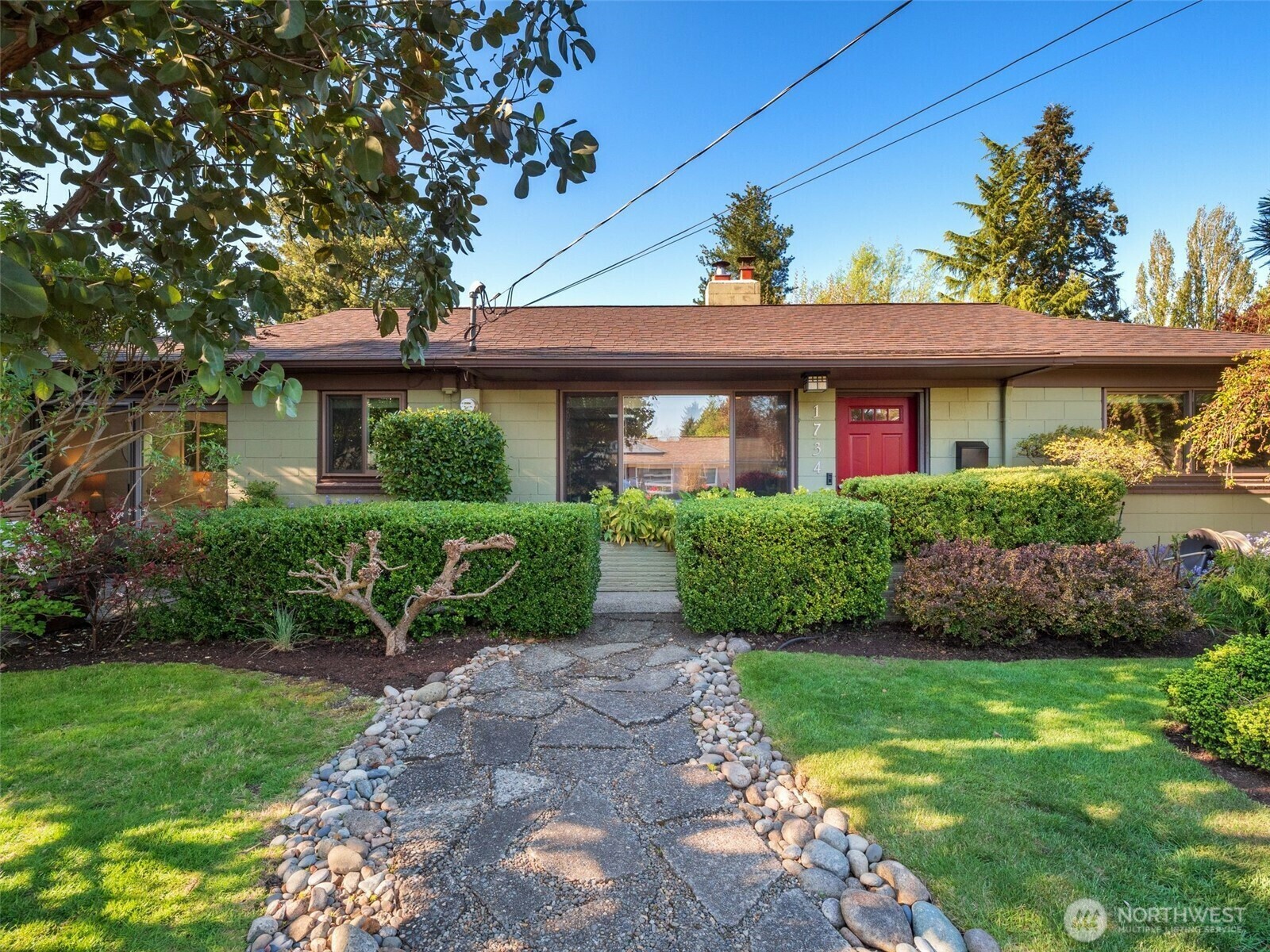 1734 NE 136th Street  Seattle WA 98125 photo