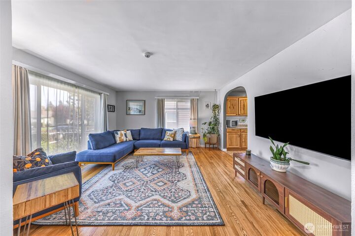 Property Photo: 1014 S 63rd Street WA 98408