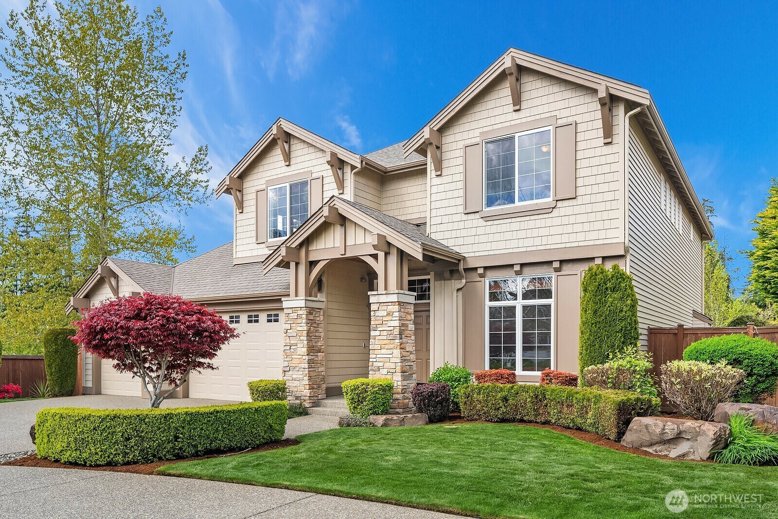 Property Photo: 22485 SE 31st Place WA 98075