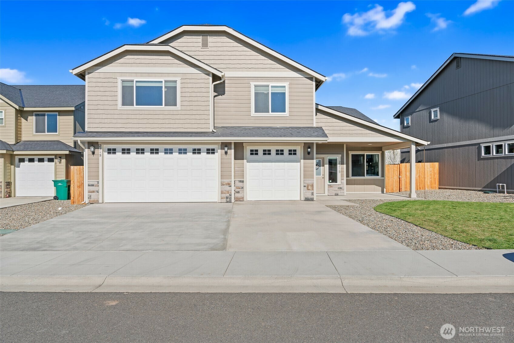 Property Photo: 2315 N Sunnyview Lane WA 98926