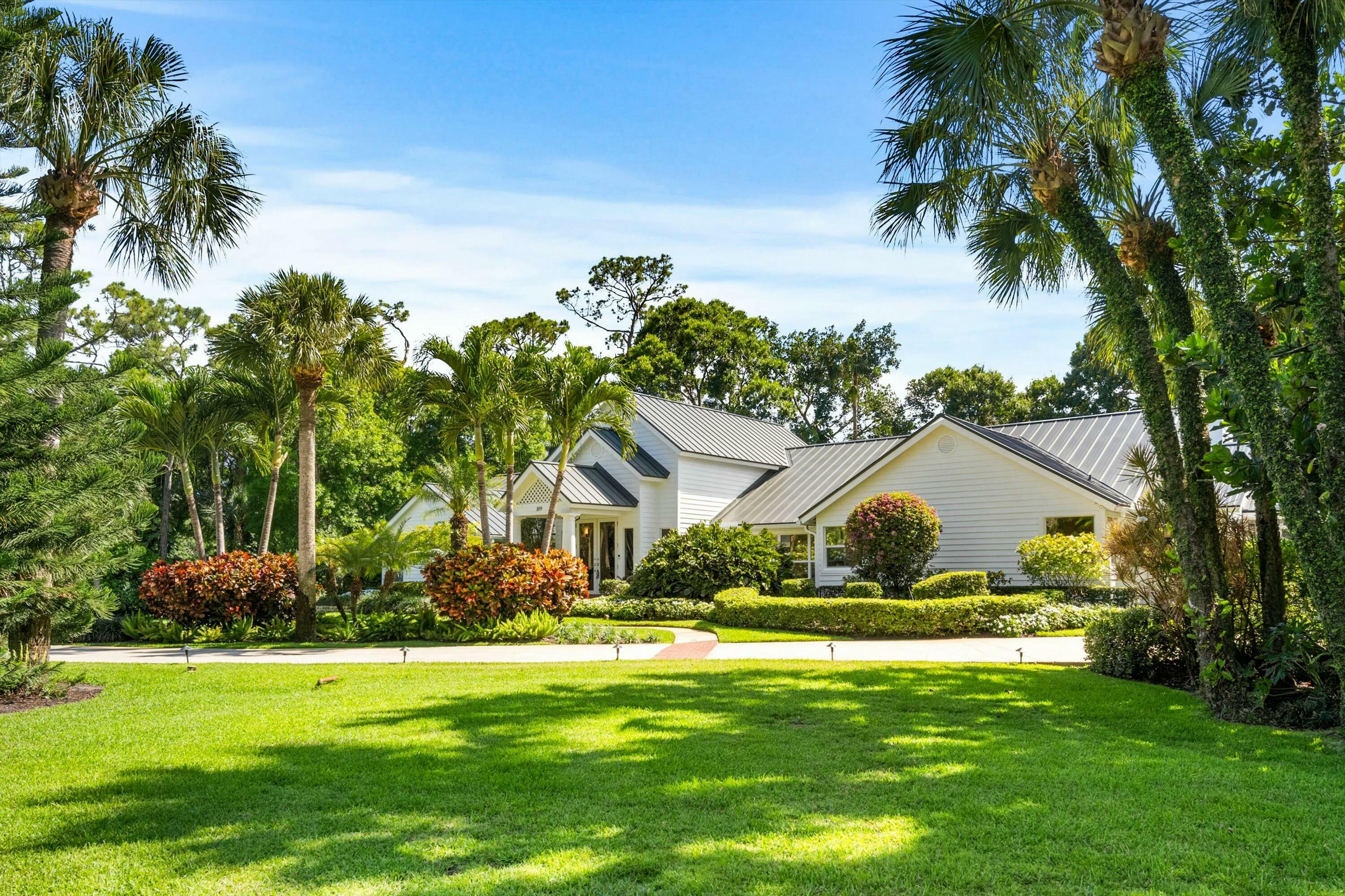 Property Photo: 109 Tanbark Trail FL 33414