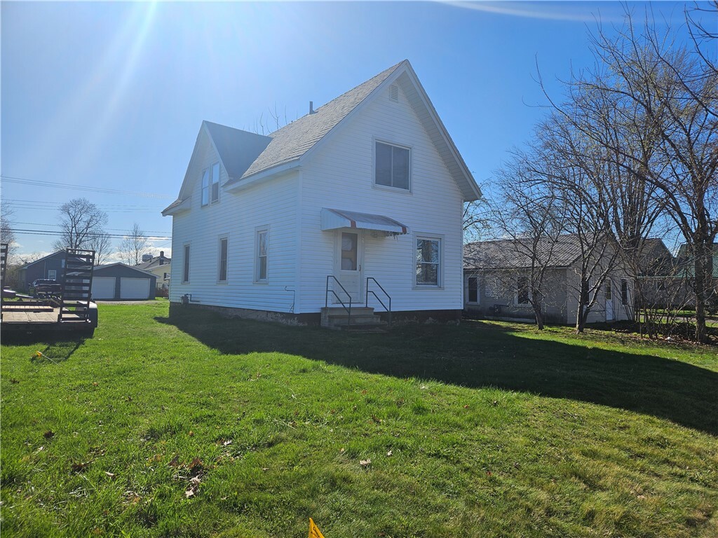 Property Photo: 117 S 5th Street WI 54732