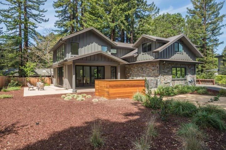 Property Photo: 846 Portola Road CA 94028