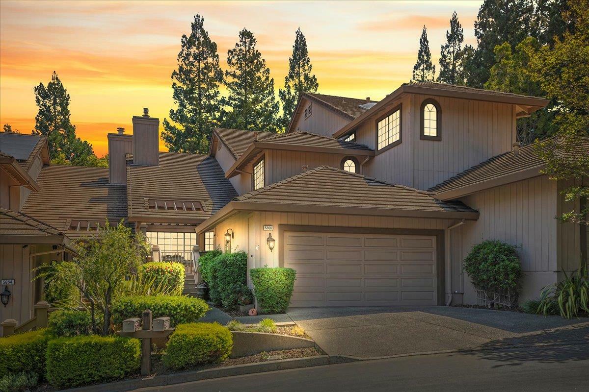 Property Photo: 5866 Dry Oak Drive CA 95120