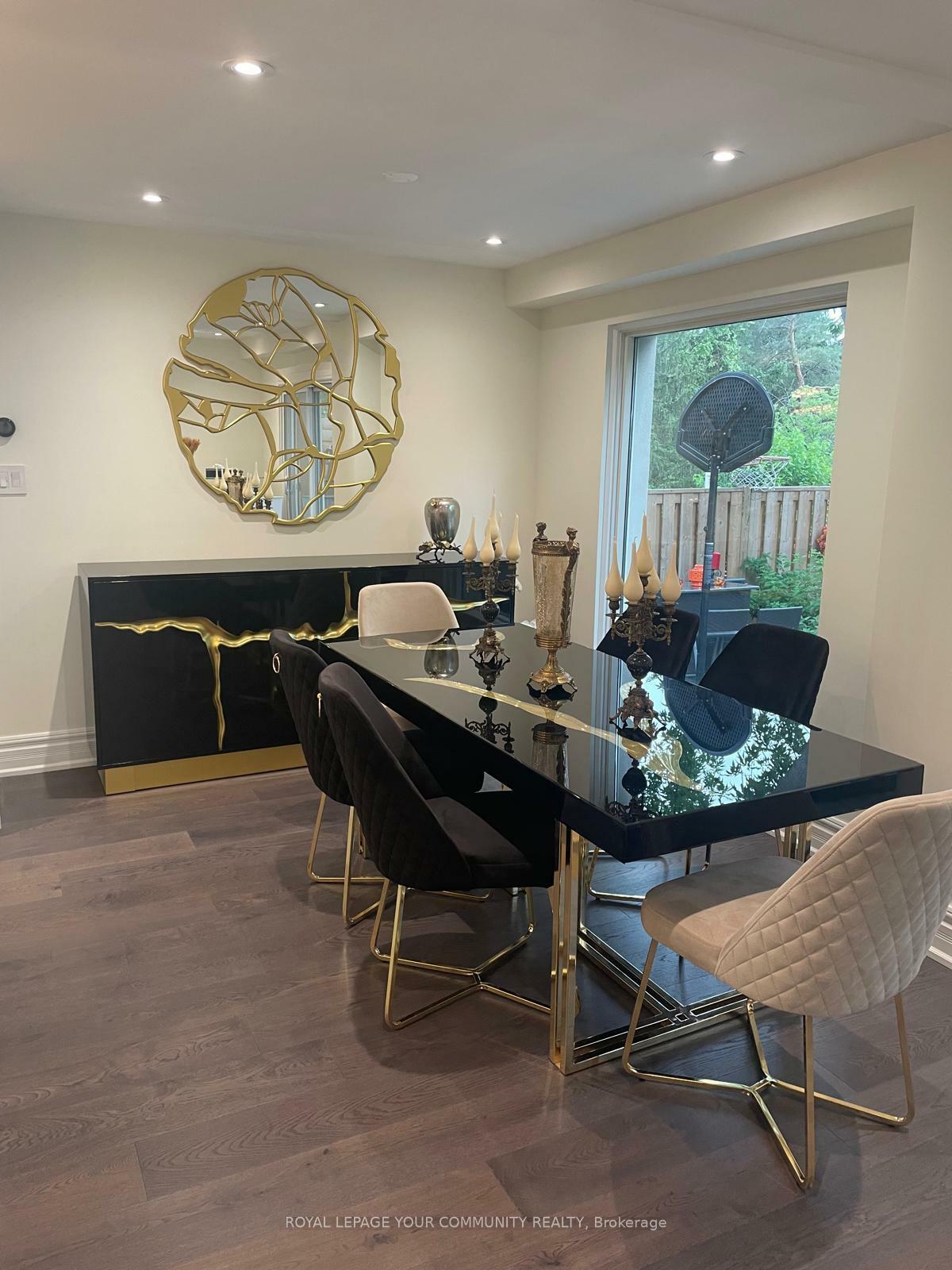 Property Photo: 8 Kings College Road ON L3T 5J6