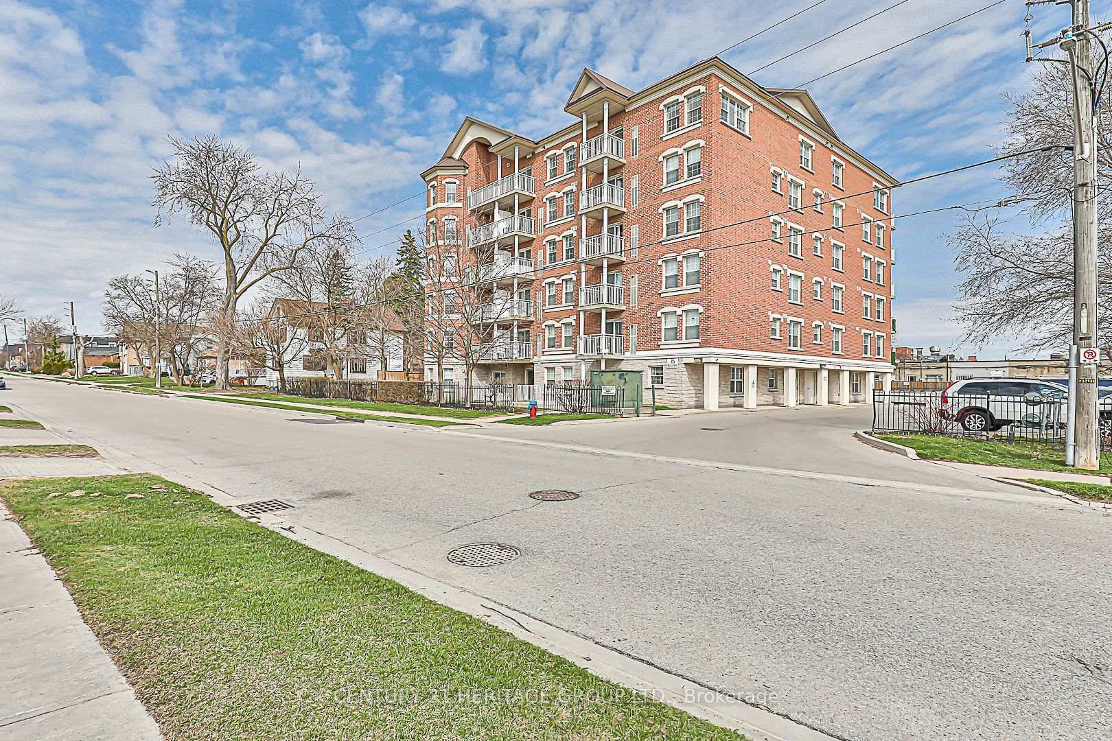 35 Hunt Avenue 403  Richmond Hill ON L4C 4H1 photo