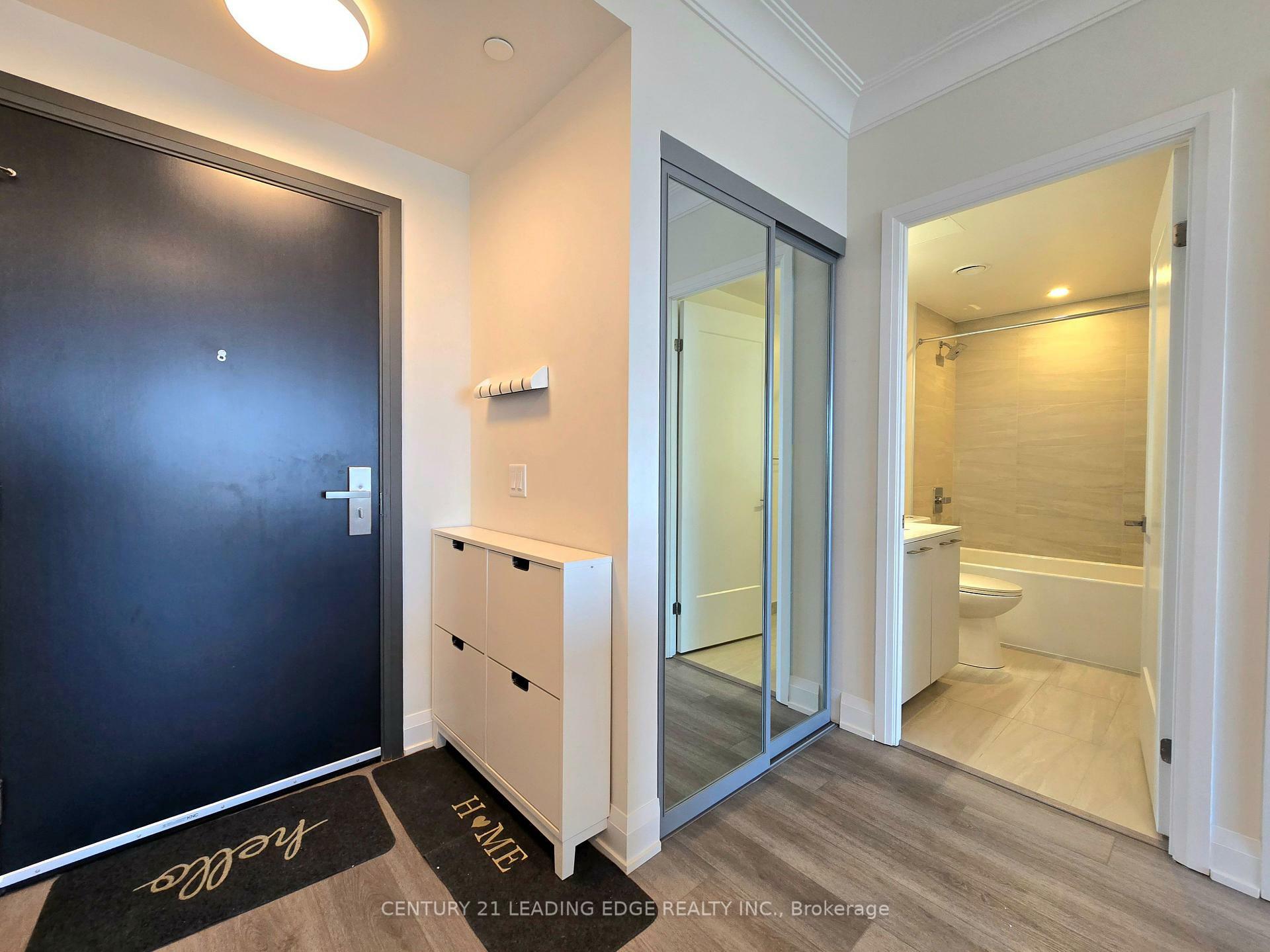 Property Photo: 8 Water Walk Drive 4009 ON L3R 6L4