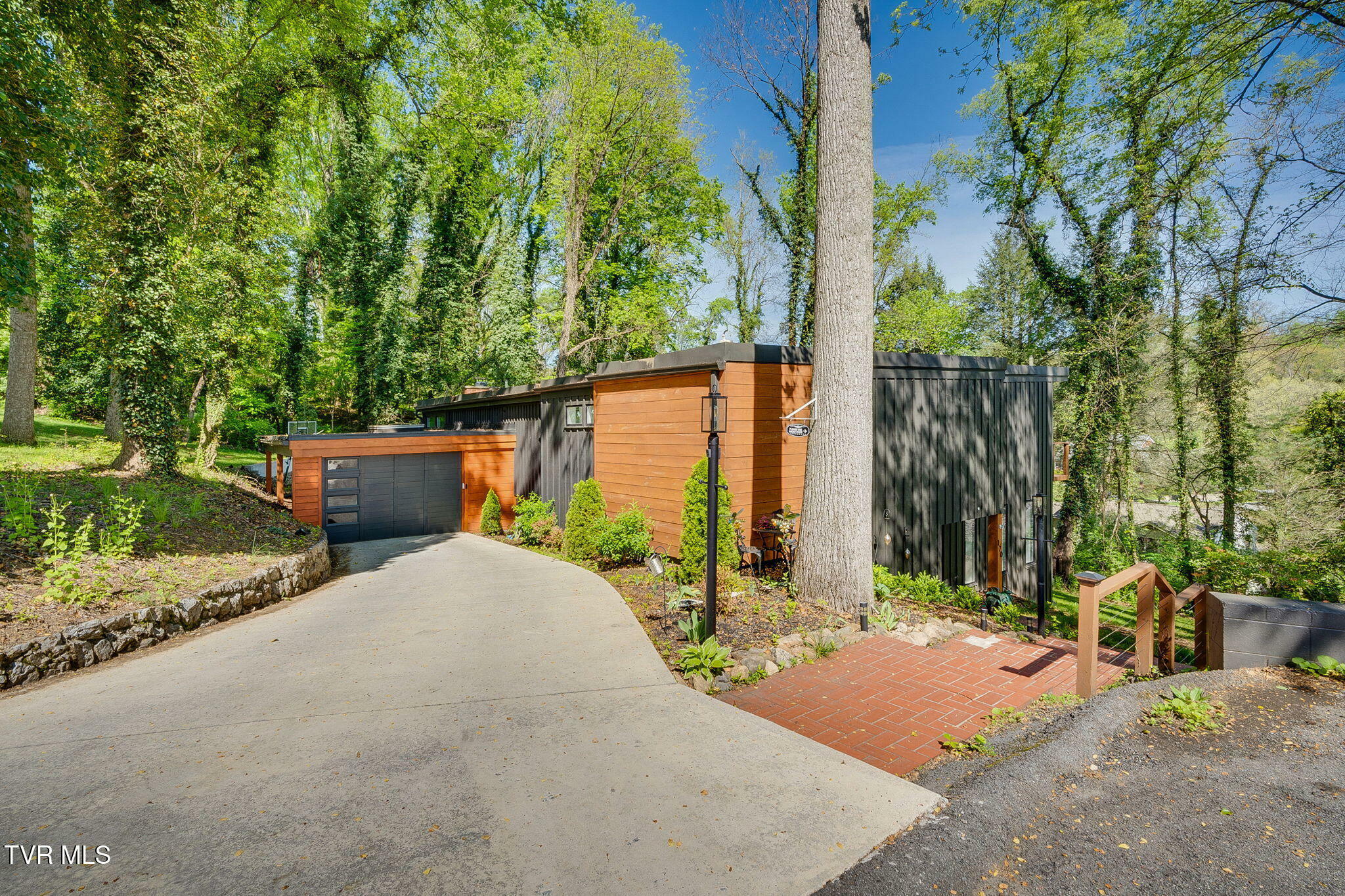 Property Photo: 170 Cedar Lane VA 24201