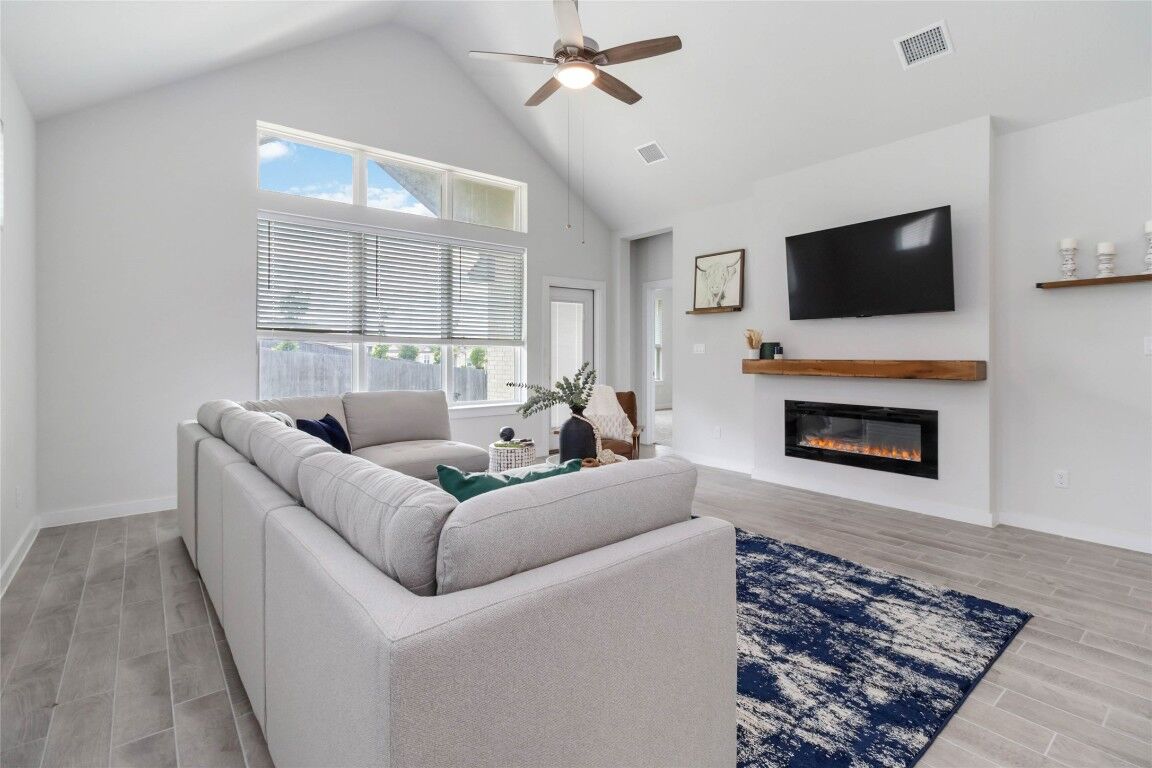 Property Photo:  1109 Sweetspire Street  TX 78641 