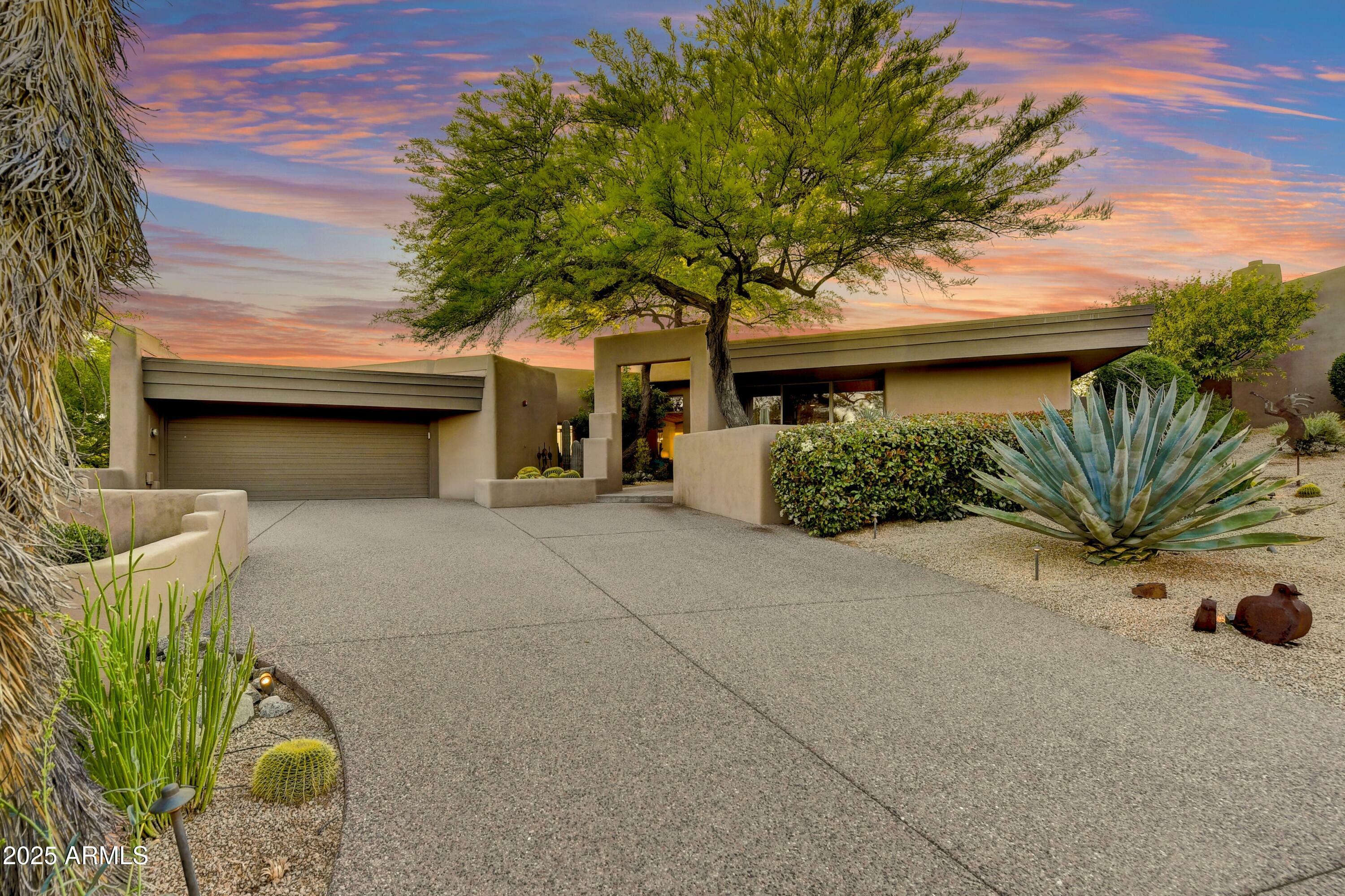 Property Photo: 41590 N 108th Street AZ 85262