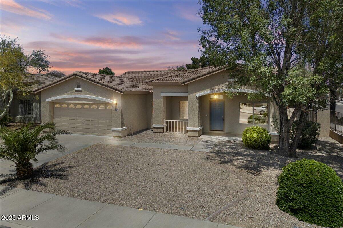Property Photo: 21192 E Stirrup Street AZ 85142